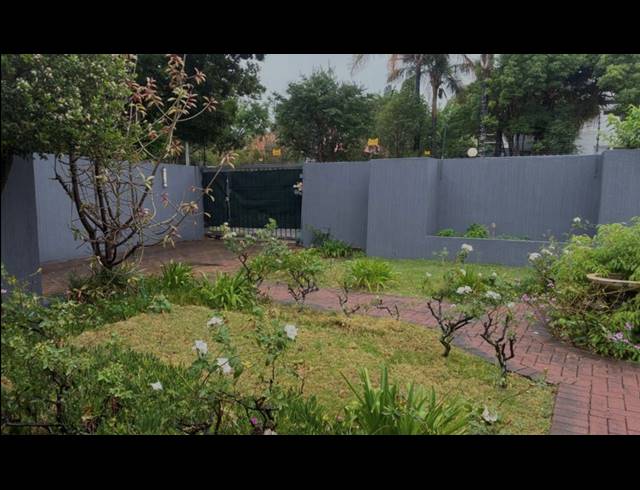 3 BEDROOM FREEHOLD FOR SALE IN EASTWOOD